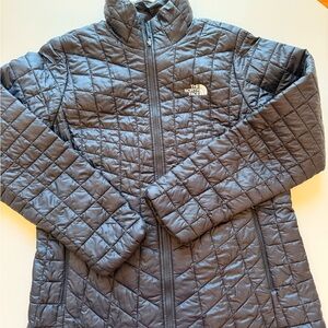 The North Face Women's Gray Puffer Jacket